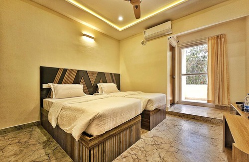 Bengaluru Hotel | Hotel Aaryan Comforts