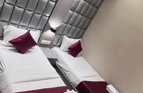 Chembur East Hotel | Hotel Abrol