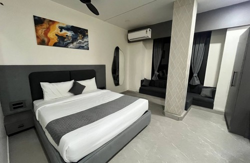 Hingana Hotel | Hotel Ace Inn