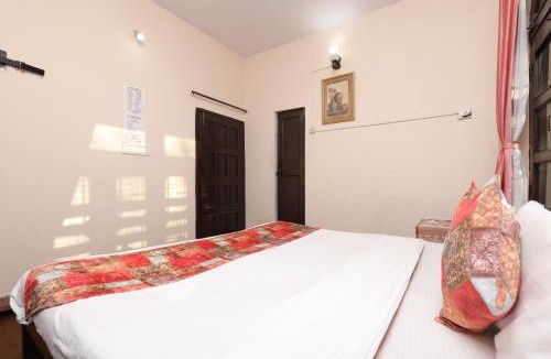 Bhimtal Hotel | Hotel Adhya