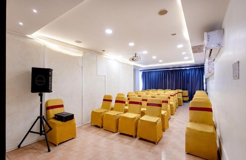 Guntur Hotel | Hotel Aditya Grand Inn