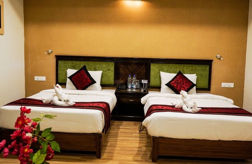 Gwalior Hotel | Hotel Adityaz