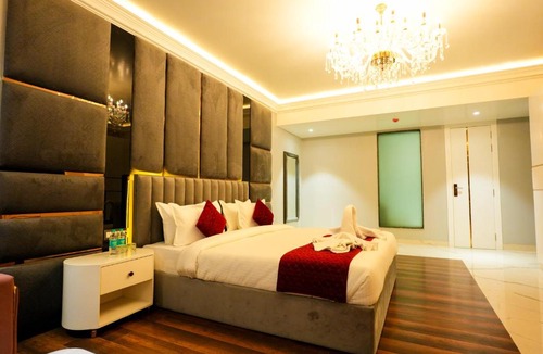 Gajraula Hotel | Hotel Adsan Heights
