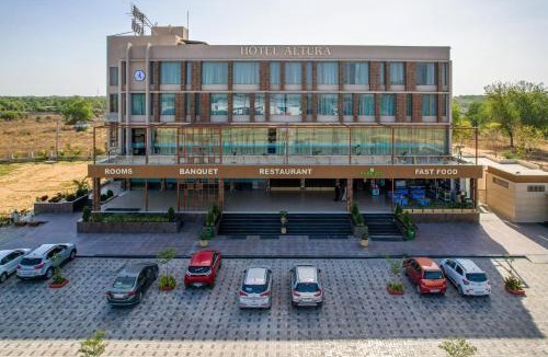 Kadi Hotel | Hotel Altura CHHATRAL
