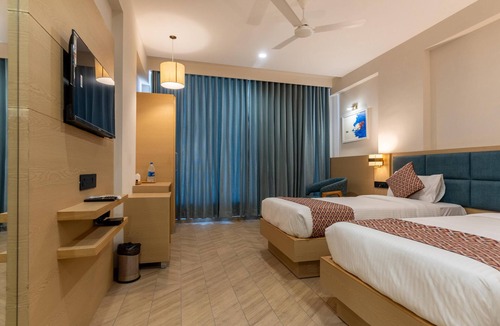 Kalol Hotel | Hotel Altura CHHATRAL