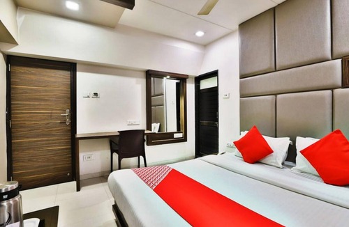 Sayajiganj Hotel | Hotel Amber