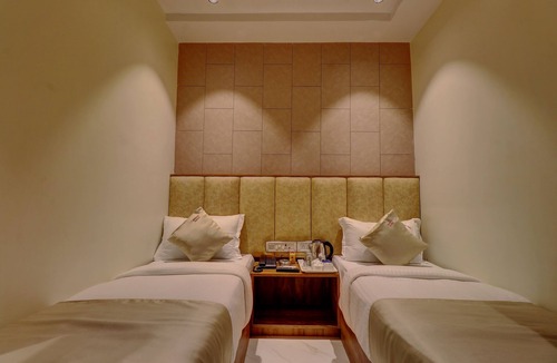 Mumbai Hotel | Hotel Amber Suite