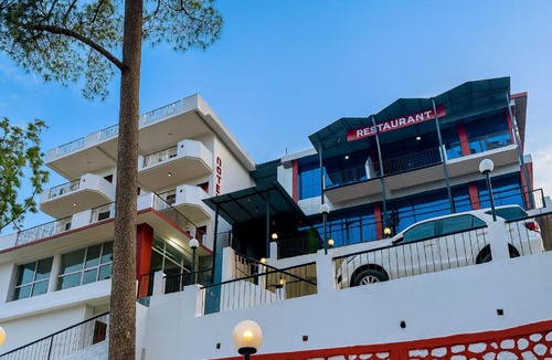 Nainital Hotel | Hotel Ambience Hill Nainital - near Bhowali