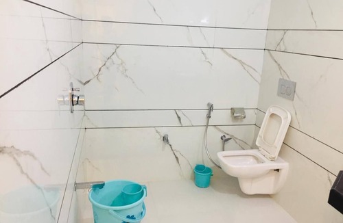Abu Road Hotel | Hotel Ambika