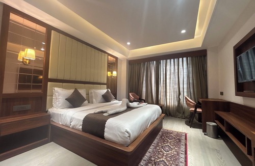Kota Hotel | Hotel Amyra