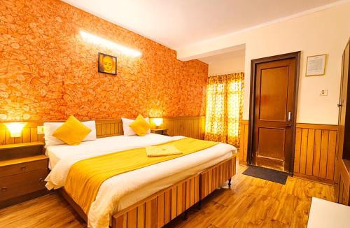 Mallital Hotel | Hotel Ankur Premium Plaza Near Mall Road Nainital