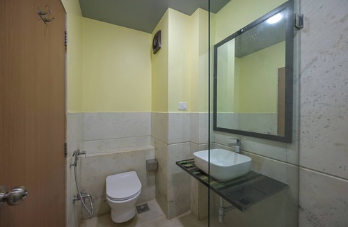 Lonavala Hotel | Hotel Aristro