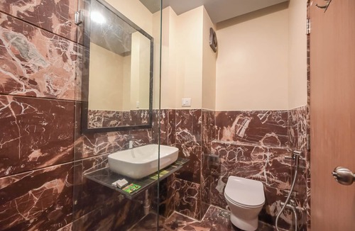 Lonavala Hotel | Hotel Aristro