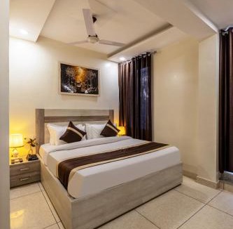Sainik Farm Hotel | Hotel Ashirwad Near RDC Ambedkar Road