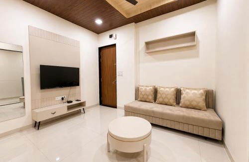 Indore Hotel | Hotel Aventus Suites Indore