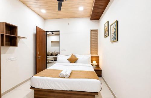 Indore Hotel | Hotel Aventus Suites Indore