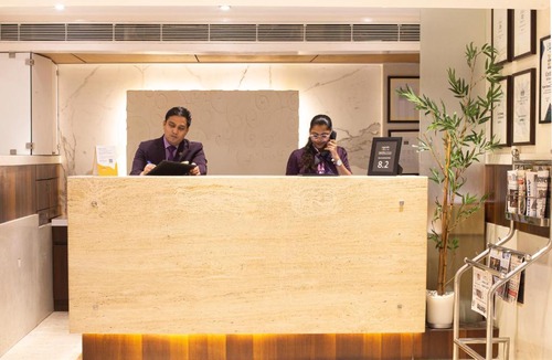 Juhu Hotel | Hotel Bawa Continental Juhu Beach