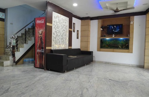 Agra Hotel | HOTEL BED & Room