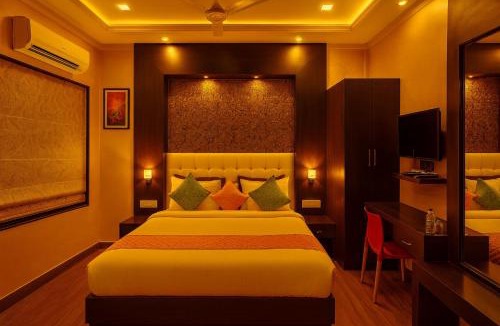 Udaipur Hotel | Hotel Bhagwati grand with rooftop swimming pool