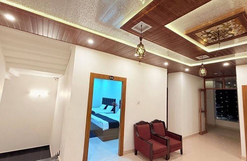 Naini Hotel | Hotel Blessing inn & Restaurant