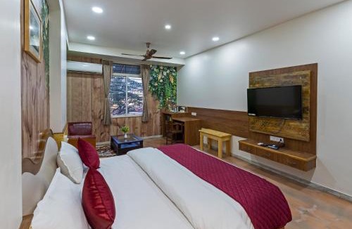 Kolhapur Hotel | Hotel Blooming Soul