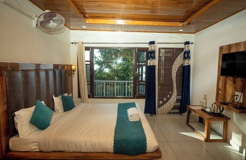 Dalhousie Hotel | Hotel Blue Heaven
