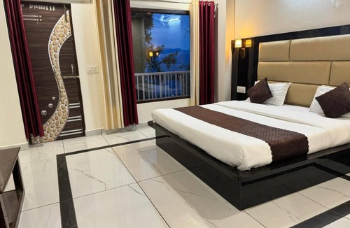 Dalhousie Hotel | Hotel Blue Heaven