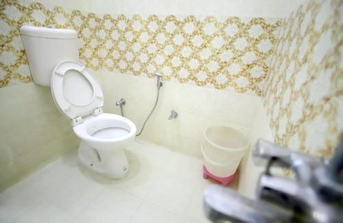 Varanasi Hotel | Hotel Blue Star