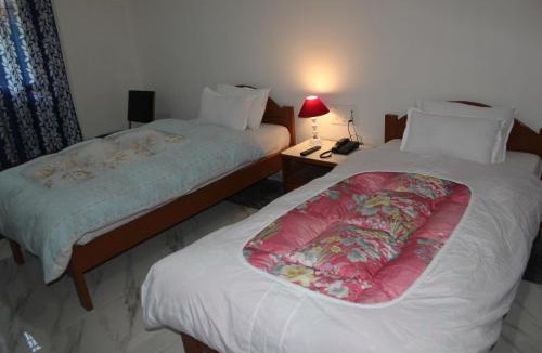 Bodh Gaya Hotel | HOTEL BODHGAYA INN