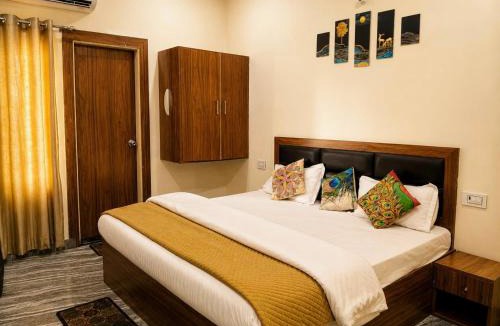 Vrindavan Hotel | Hotel Brij Stay - Vrindavan #Near Prem Mandir #Peacefully Located Away From Crowds #AC Rooms #Parking