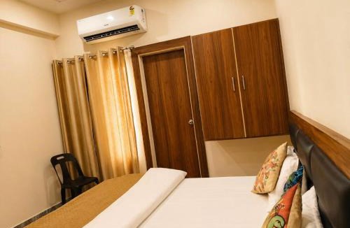 Vrindavan Hotel | Hotel Brij Stay - Vrindavan #Near Prem Mandir #Peacefully Located Away From Crowds #AC Rooms #Parking
