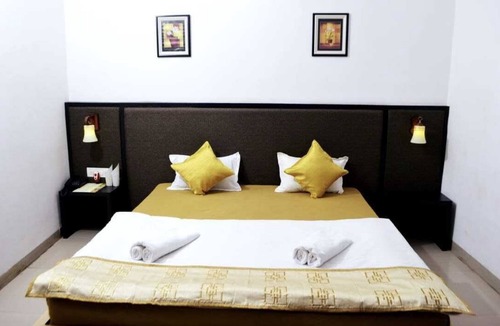 Bodh Gaya Hotel | Hotel Buddha Residency