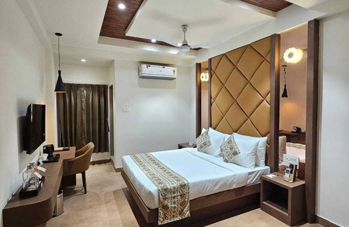 Mundra Hotel | Hotel Camel managed by CLAY