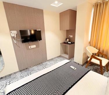 Khattalwada Hotel | Hotel Canada