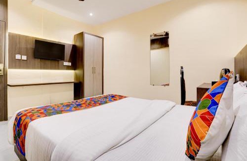 Goregaon West Hotel | Hotel Casa Royal Residency - Bombay Exhibition Centre