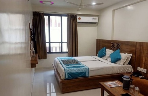 Surat Hotel | Hotel Citizen- Surat