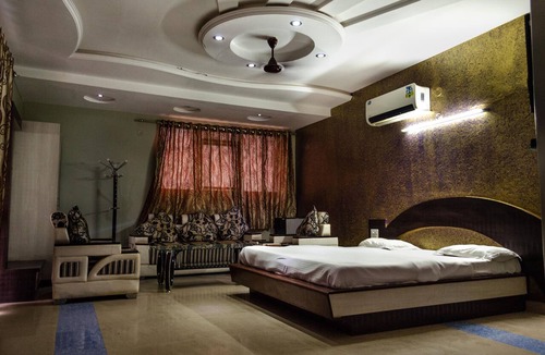 Balotra Hotel | Hotel City Square