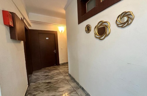 Bullawala Hotel | Hotel Clover Inn malsi