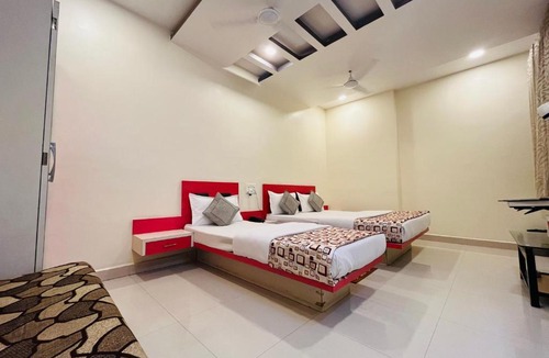 Gadarwara Hotel | Hotel Comfort INN & Restaurent