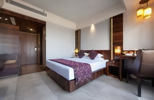 Dhobitalao Hotel | Hotel Crawford Inn