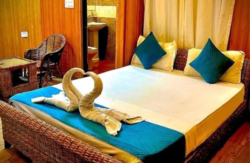 Tapovan Hotel | Hotel Crazzy Doors