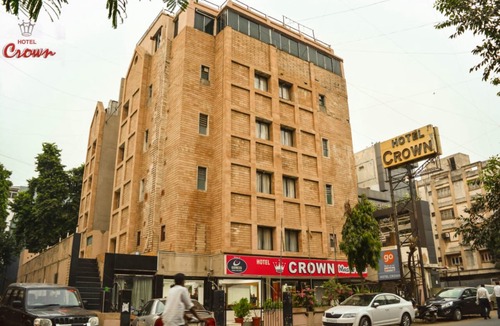 Navrangpura Hotel | Hotel Crown