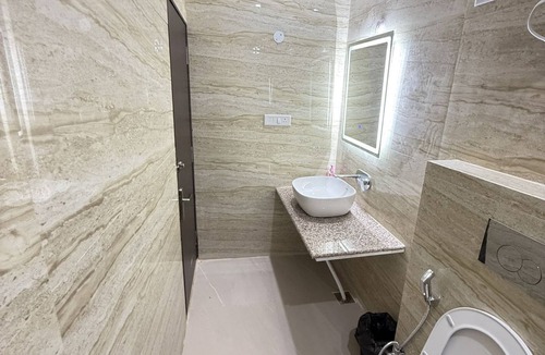 Civil Lines Hotel | HOTEL CROWN PLAZA