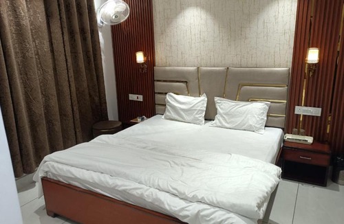Karnal Hotel | Hotel Deepjot