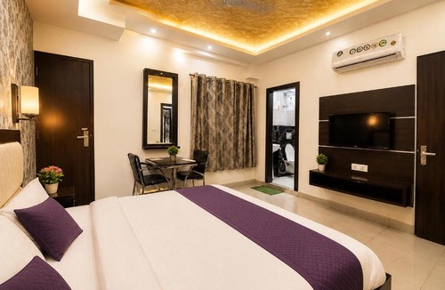 Taj Ganj Hotel | Hotel Deluxe Star Taaj