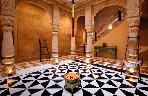 Jaisalmer Hotel | Hotel Dev Garh