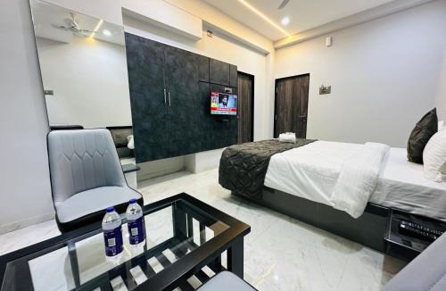 Solapur Hotel | Hotel Diamond Executive