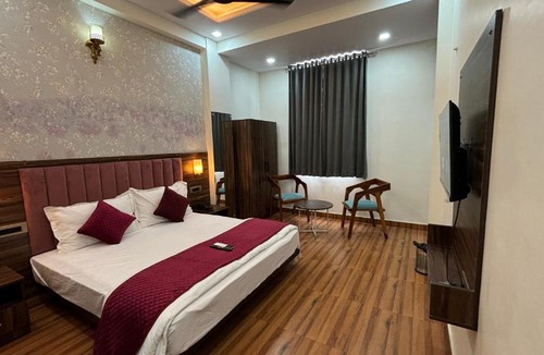 Vaishali Nagar Hotel | Hotel Down Town