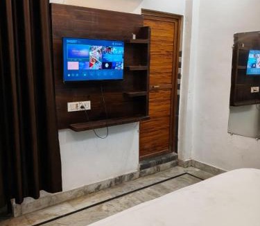 Kalyanpur Hotel | Hotel Downtown