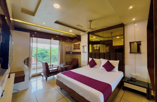 Mira Bhayandar Hotel | Hotel Dwaraka